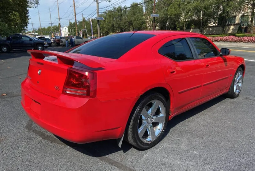 2008 Dodge Charger R/T photo 1