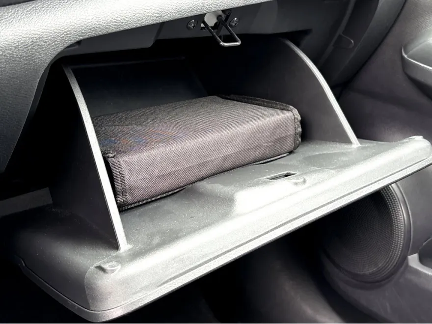 2021 Nissan Kicks S photo 1