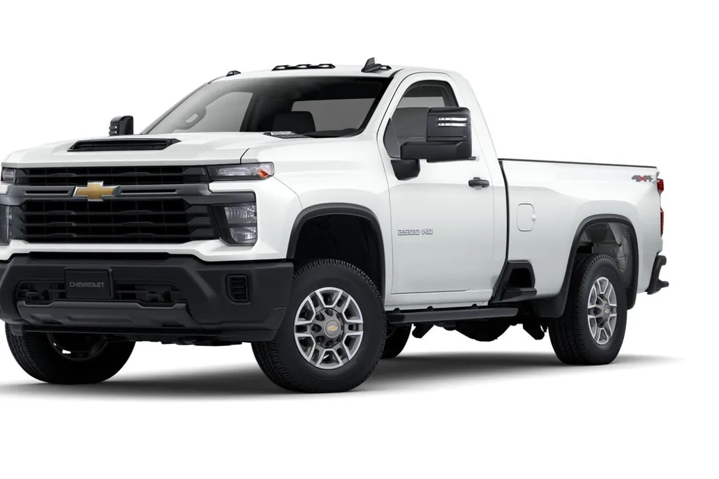 2025 Chevrolet Silverado 2500HD photo 1