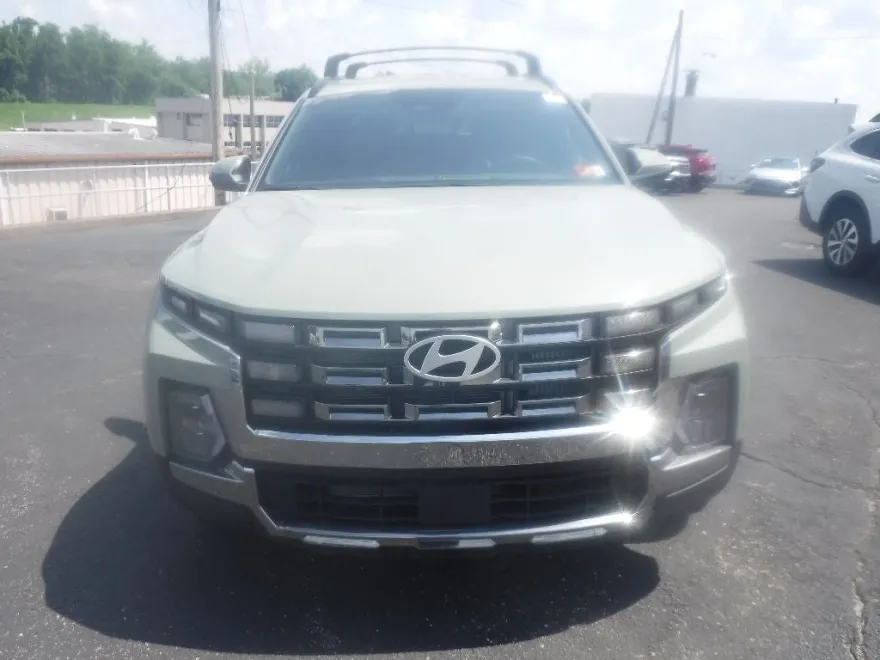 2025 Hyundai Santa Cruz Limited photo 1