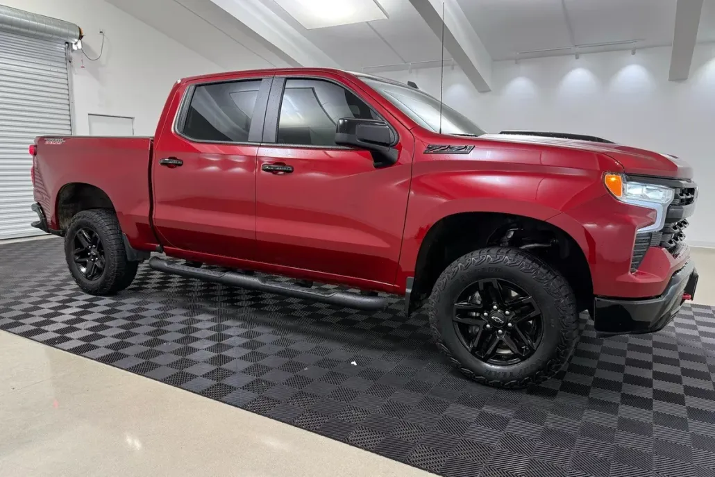 2024 Chevrolet Silverado 1500 LT Trail Boss photo 1