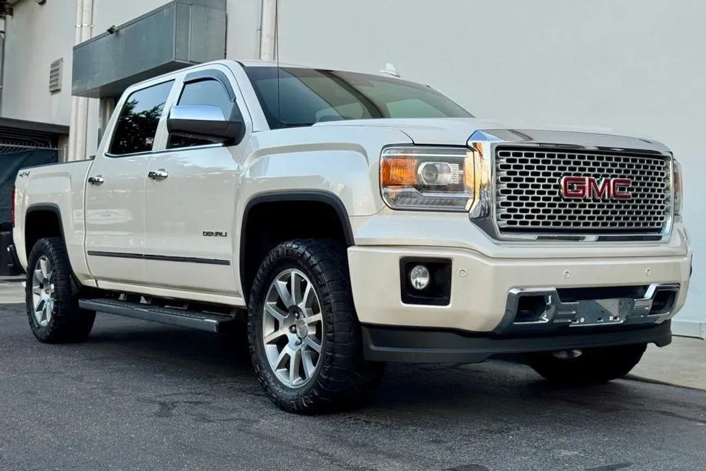 2015 Gmc Sierra 1500 Denali photo 1