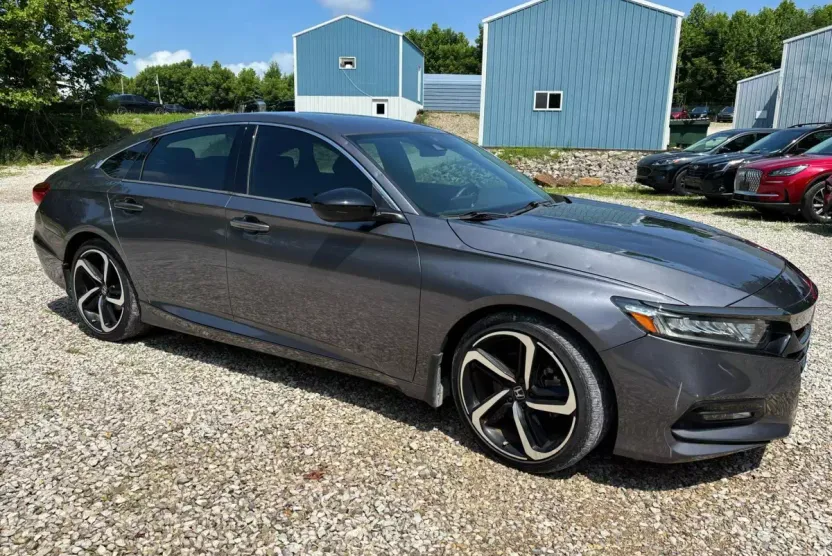 2020 Honda Accord Sport photo 1