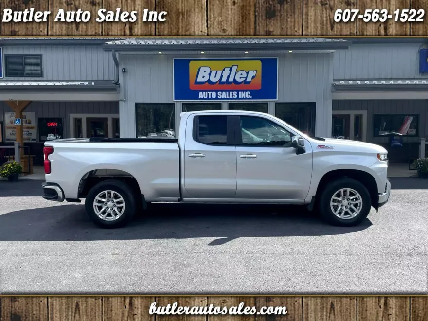 2019 Chevrolet Silverado 1500 LT photo 1