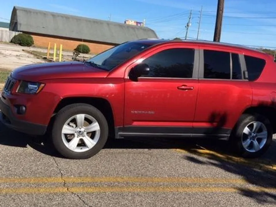 2014 Jeep Compass Sport photo 1