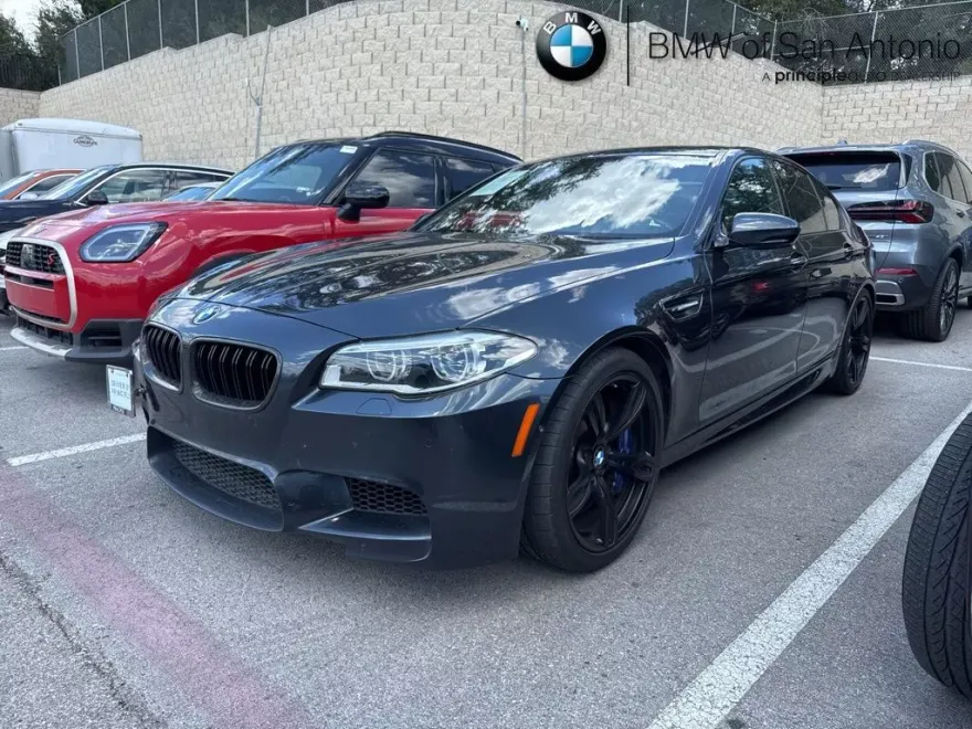 2016 Bmw M5 5 photo 1