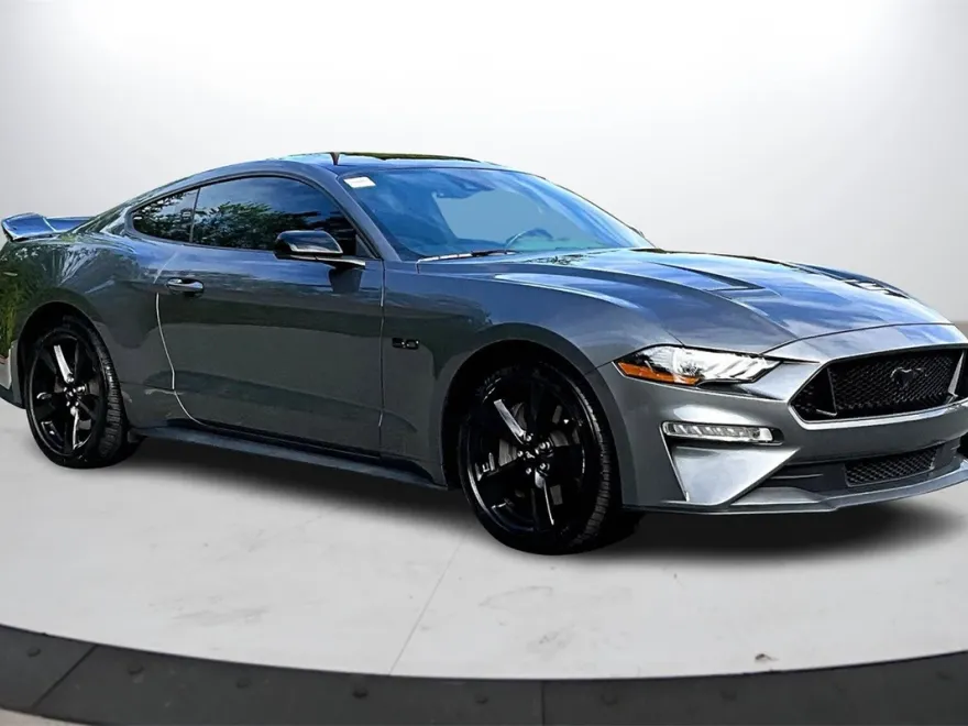2023 Ford Mustang GT photo 1
