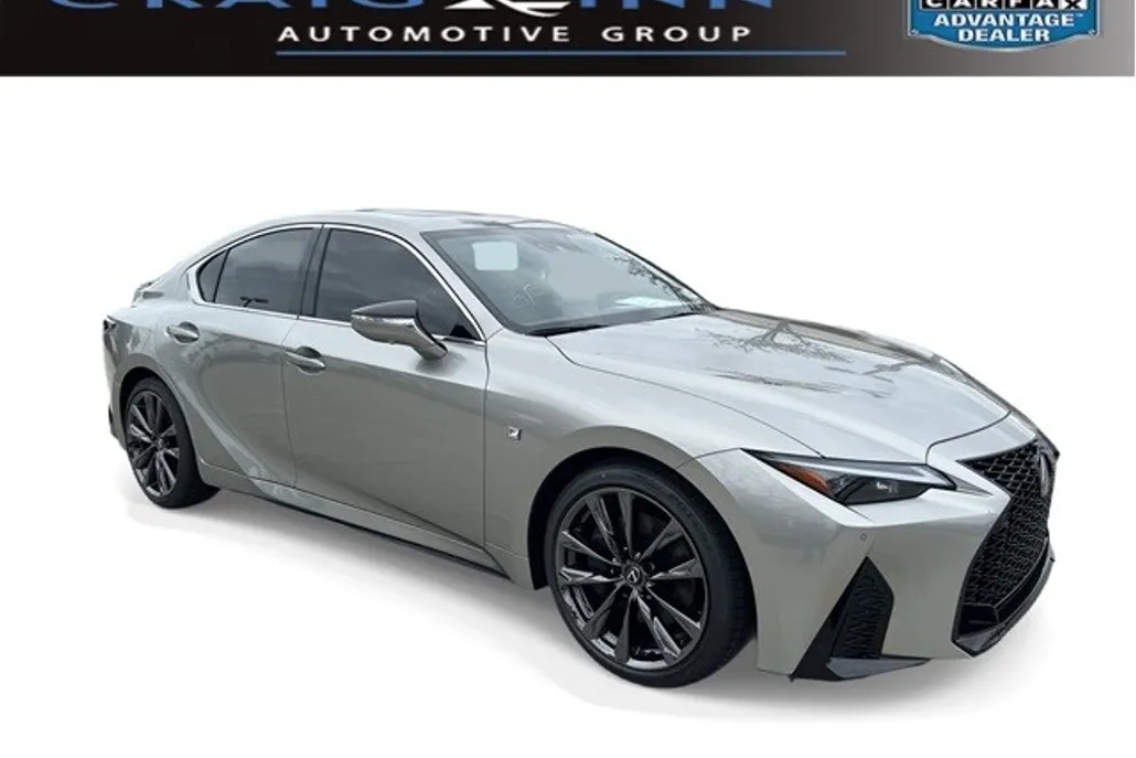 2023 Lexus IS 350 F SPORT photo 1