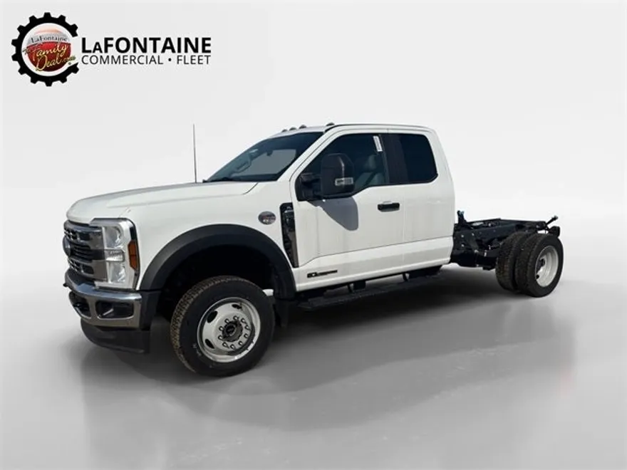2024 Ford F-550 photo 1