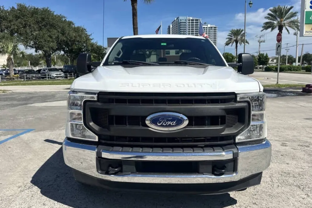 2021 Ford F-250 photo 1