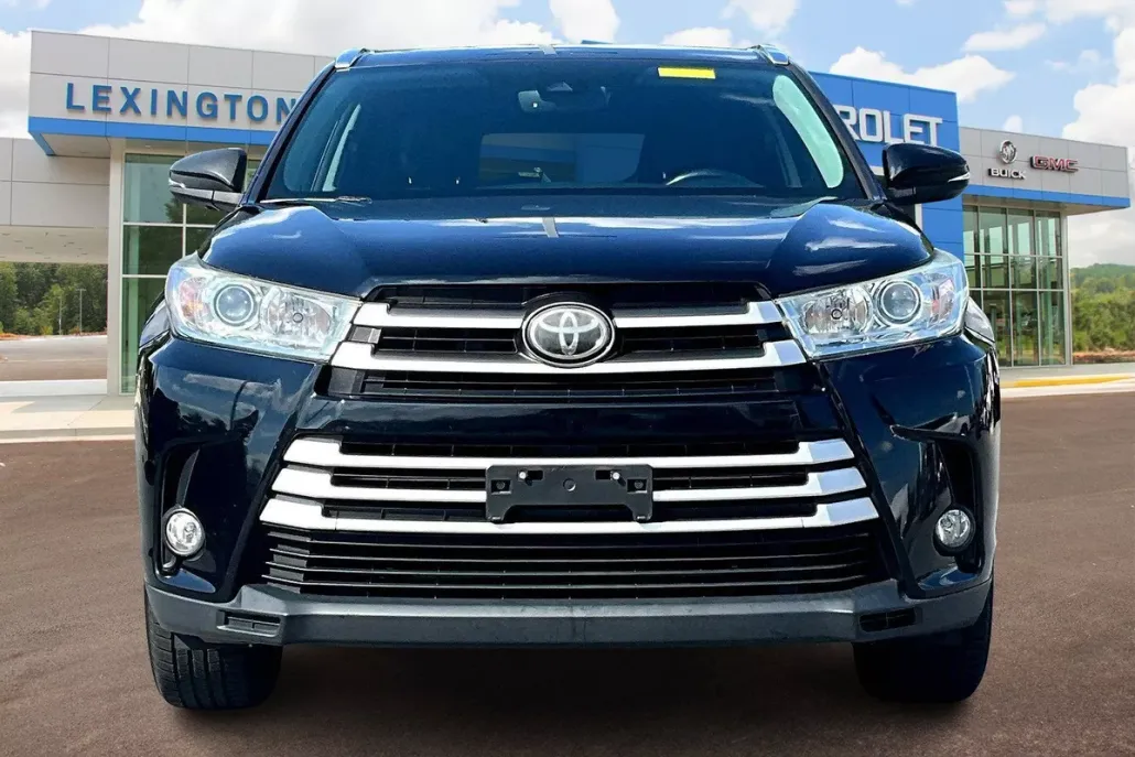 2017 Toyota Highlander XLE photo 1