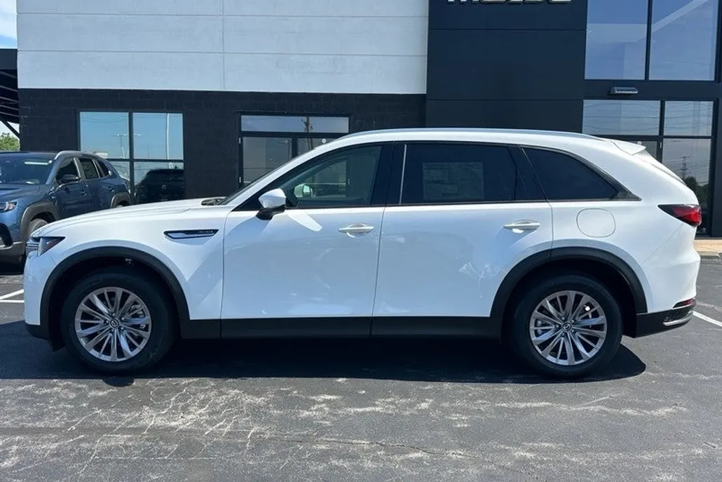 2025 Mazda CX-90 3.3 Turbo Preferred photo 1