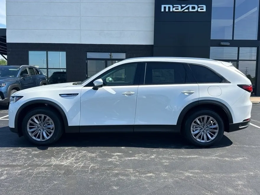 2025 Mazda CX-90 3.3 Turbo Preferred photo 1