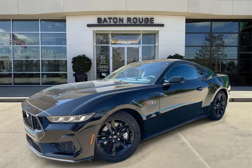 2024 Ford Mustang GT photo 1