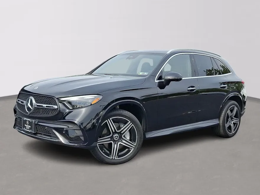2023 Mercedes Benz GLC 300 4MATIC photo 1