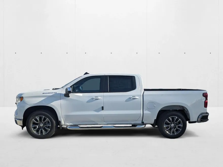 2025 Chevrolet Silverado 1500 LT photo 1