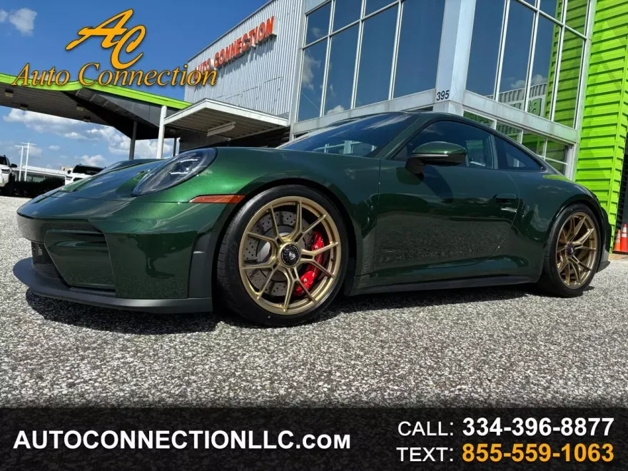 2026 Porsche 911 GT3 Touring photo 1