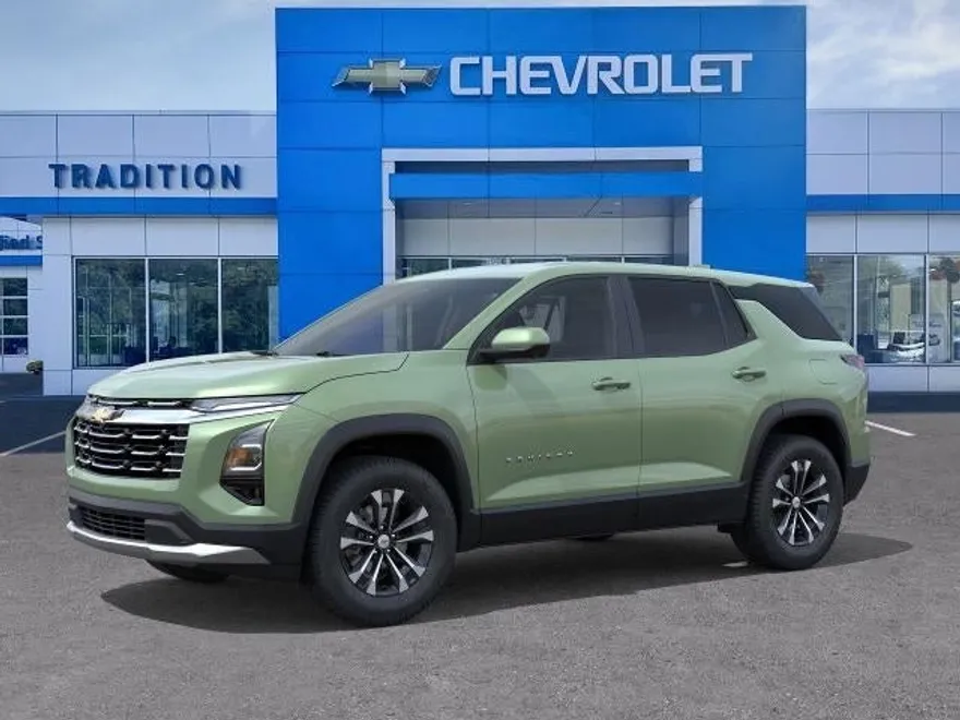 2026 Chevrolet Equinox LT photo 1
