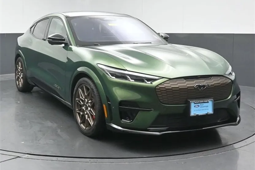 2024 Ford Mustang Mach-E GT photo 1