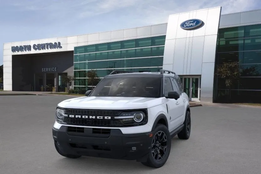 2025 Ford Bronco Sport Outer Banks photo 1