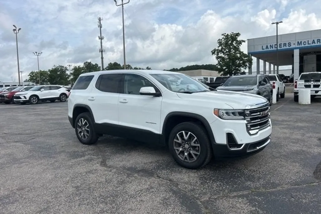 2023 Gmc Acadia SLE photo 1