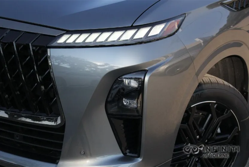 2026 Infiniti QX80 Sensory photo 1