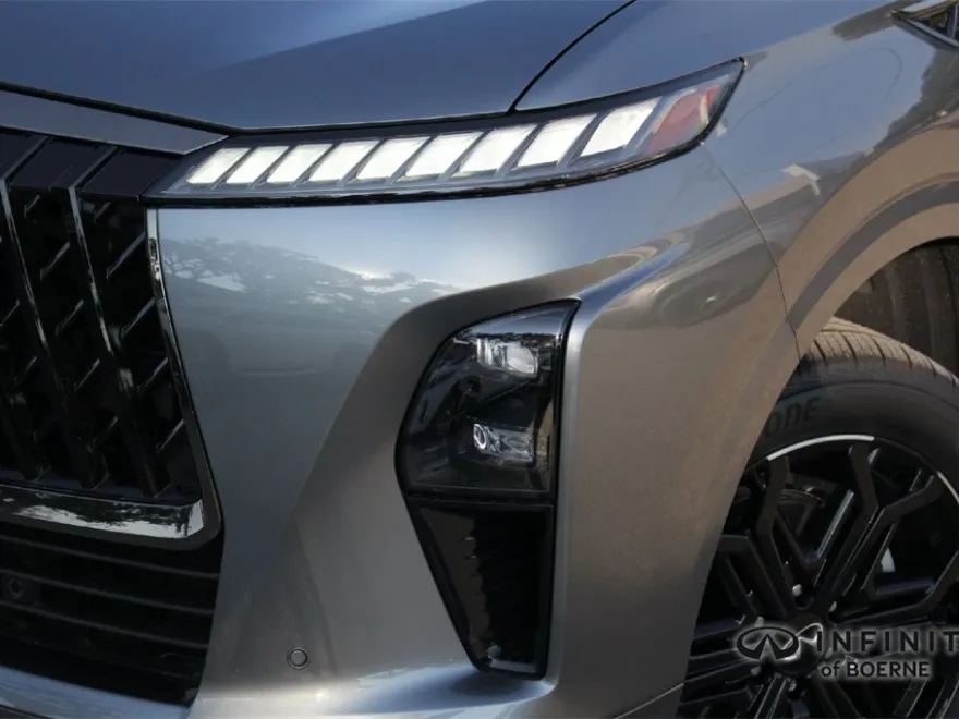 2026 Infiniti QX80 Sensory photo 1