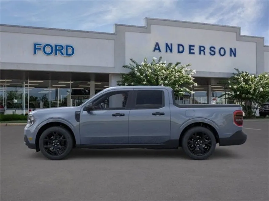 2025 Ford Maverick XLT photo 1