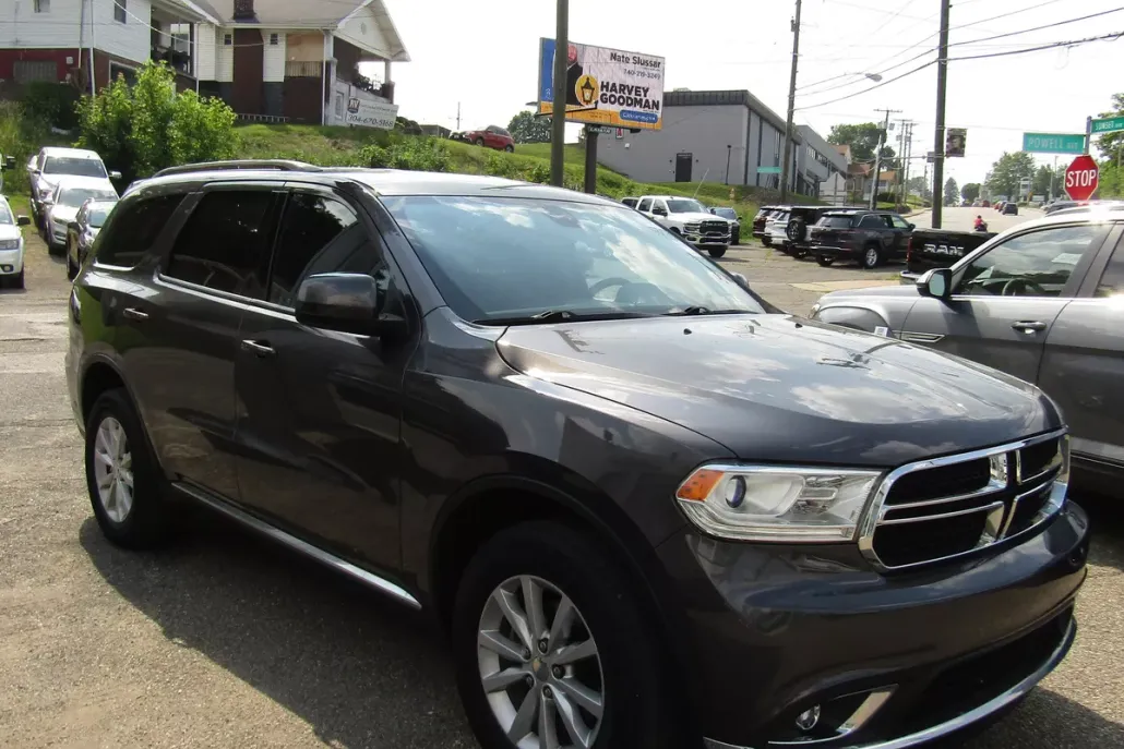 2015 Dodge Durango SXT photo 1