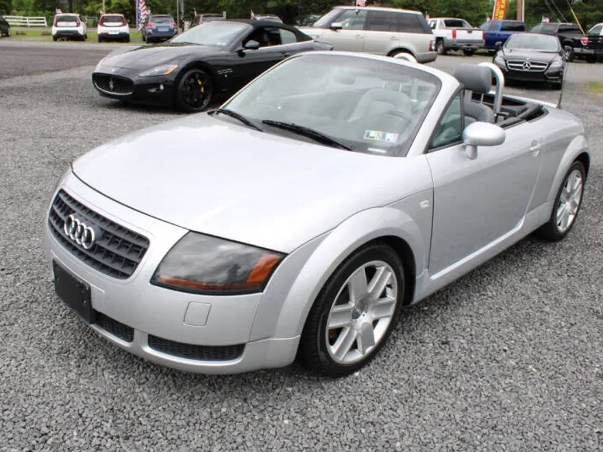 2003 Audi TT Roadster photo 1