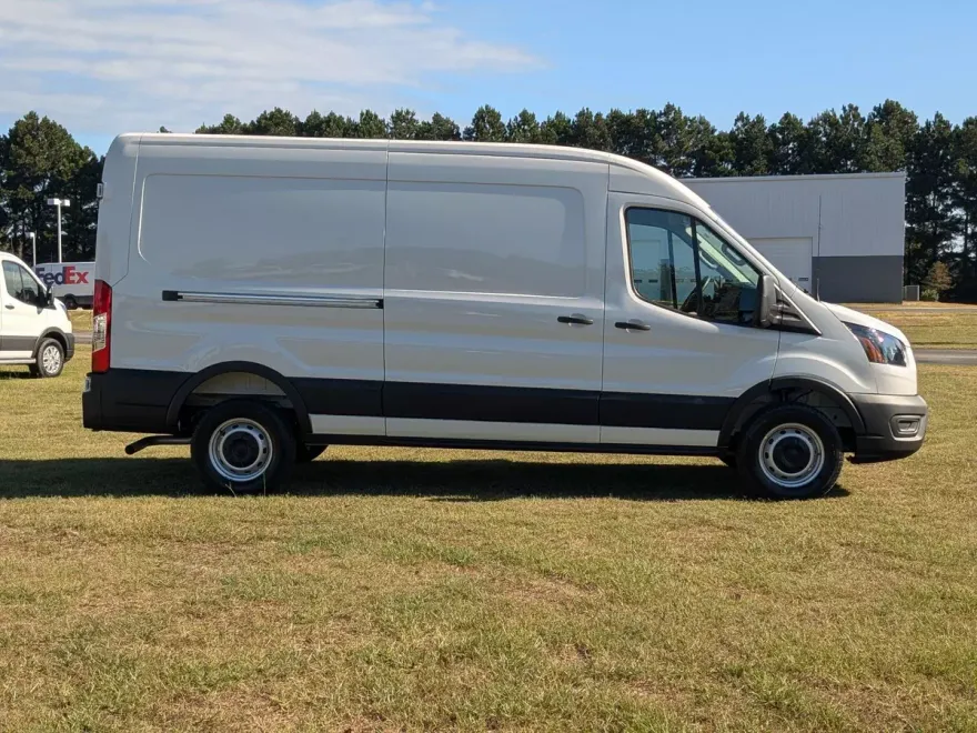 2025 Ford Transit photo 1