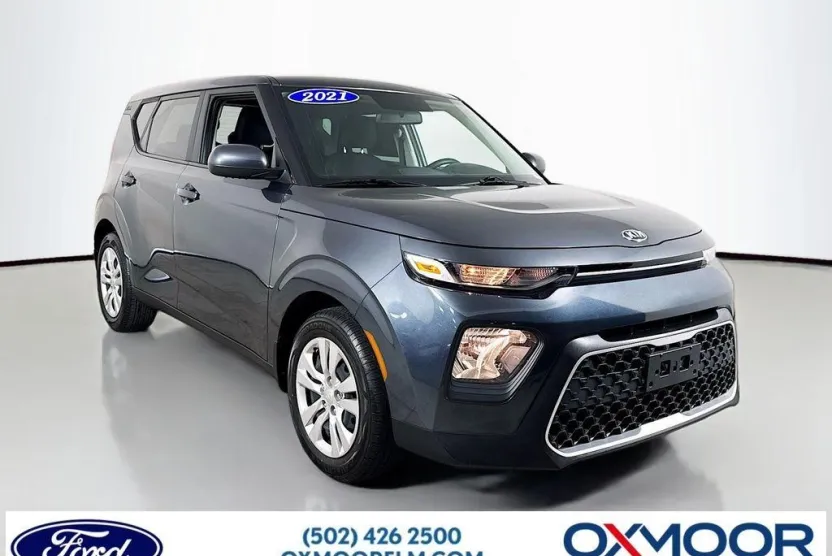 2021 Kia Soul LX photo 1