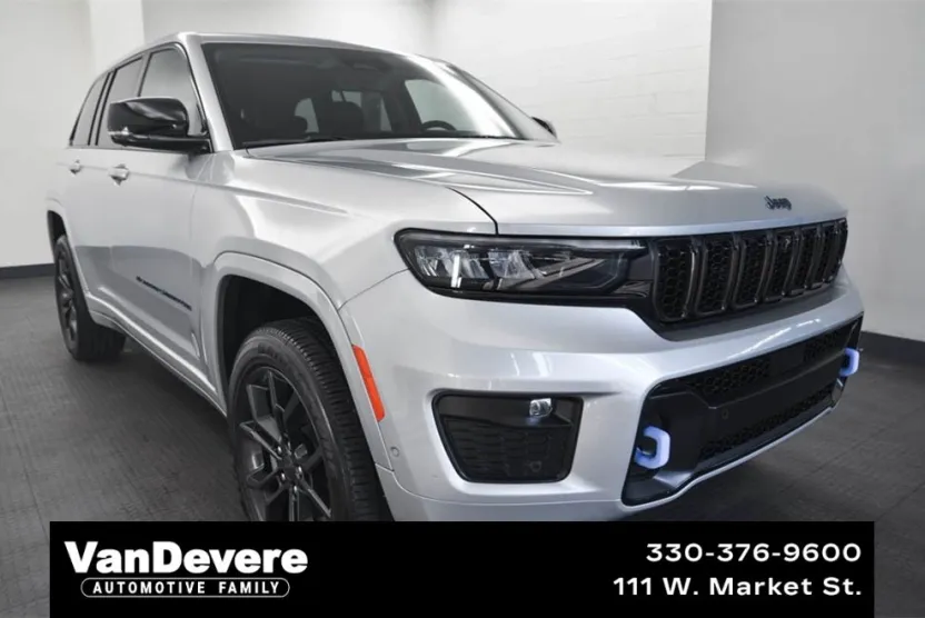 2023 Jeep Grand Cherokee 4xe photo 1