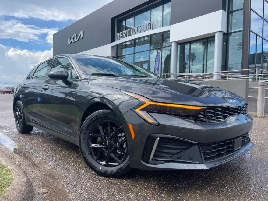 2026 Kia K5 LXS photo 1