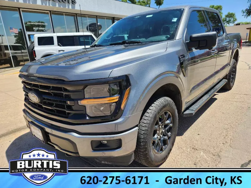 2024 Ford F-150 XLT photo 1