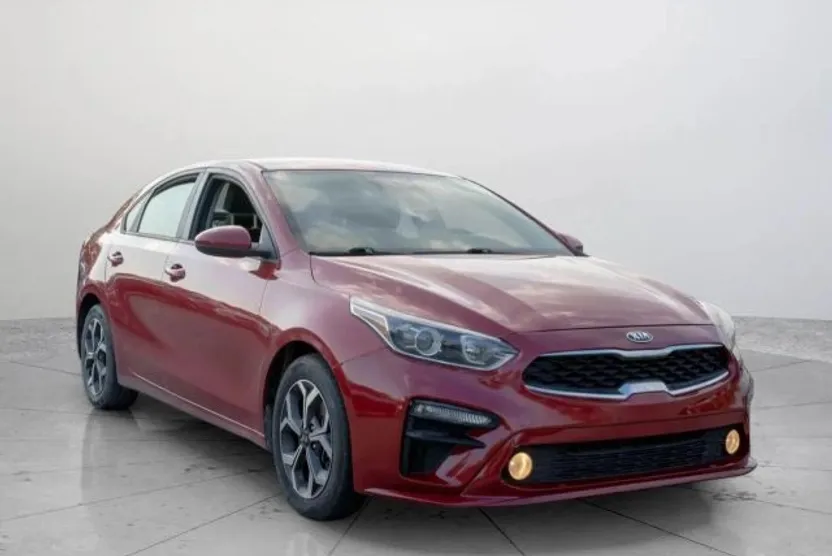 2020 Kia Forte LXS photo 1