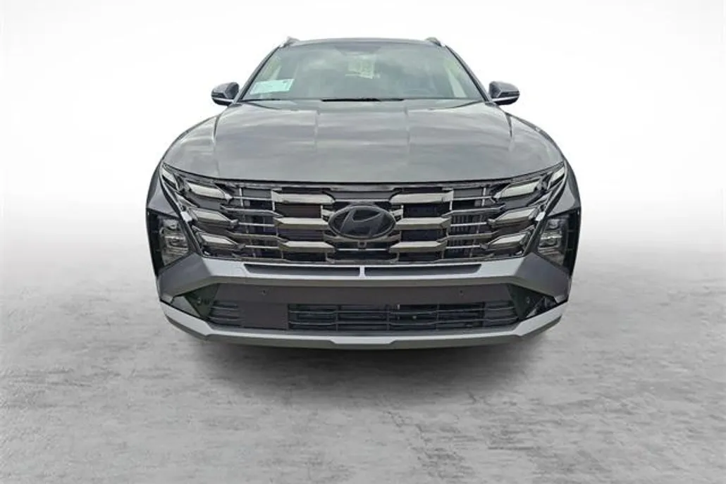 2025 Hyundai Tucson Hybrid Limited photo 1