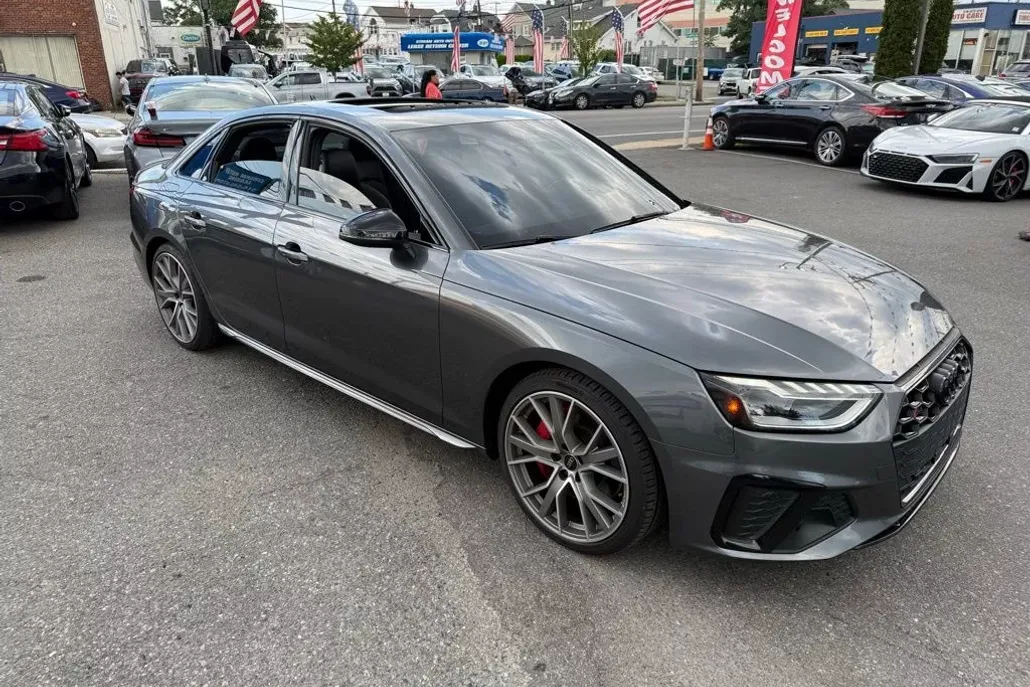 2022 Audi S4 Base Premium Plus photo 1