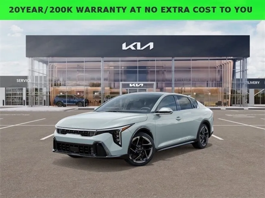2025 Kia K4 GT-Line photo 1