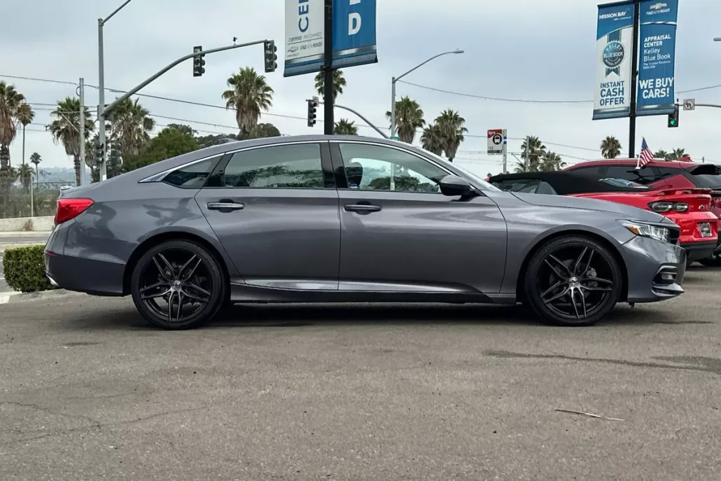 2020 Honda Accord Sport photo 1