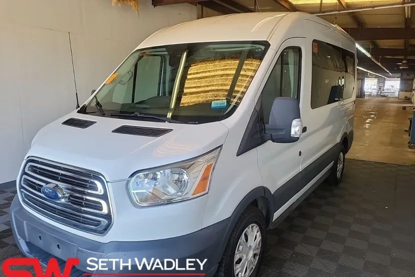 2018 Ford Transit photo 1