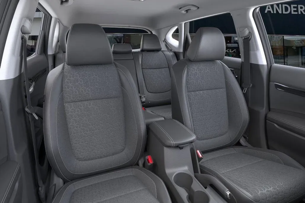 2026 Kia Seltos S photo 1