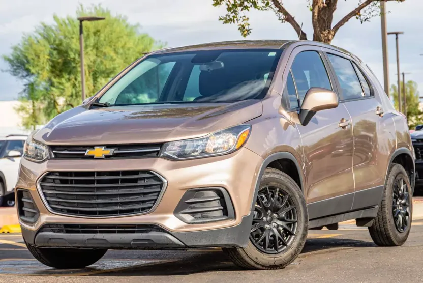 2018 Chevrolet Trax LS photo 1