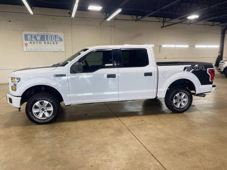 2016 Ford F-150 photo 1