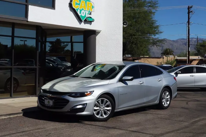 2022 Chevrolet Malibu 1LT photo 1