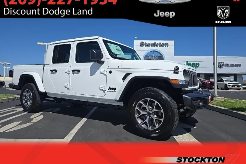 2025 Jeep Gladiator Sport S photo 1