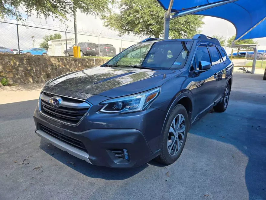 2020 Subaru Outback Touring photo 1
