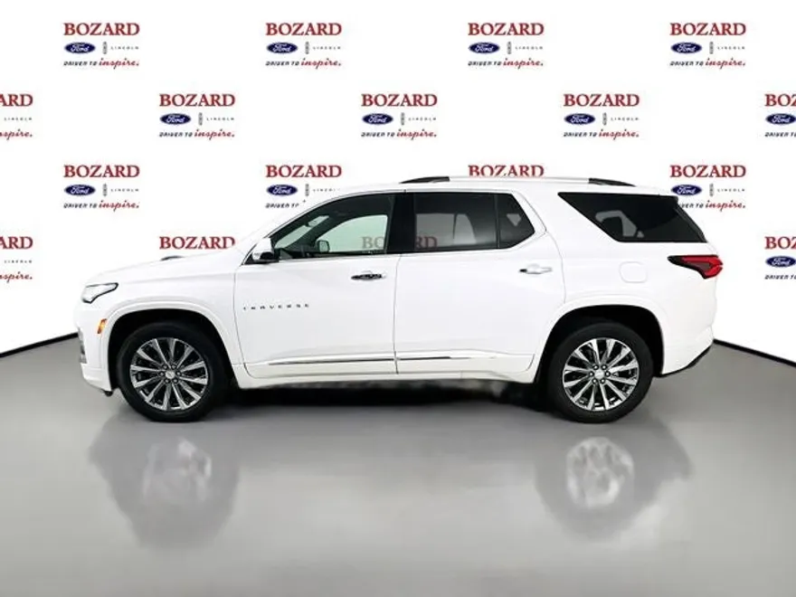 2023 Chevrolet Traverse Premier photo 1