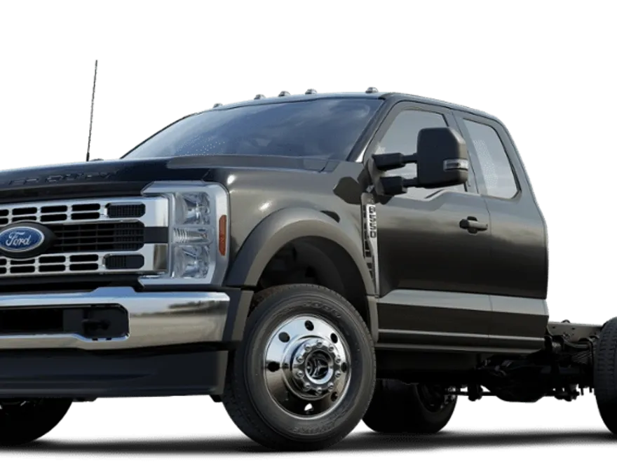 2024 Ford F-550 photo 1