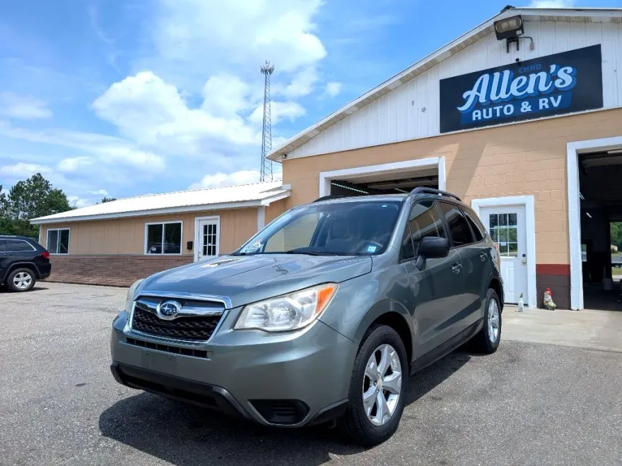 2014 Subaru Forester 2.5i Premium photo 1